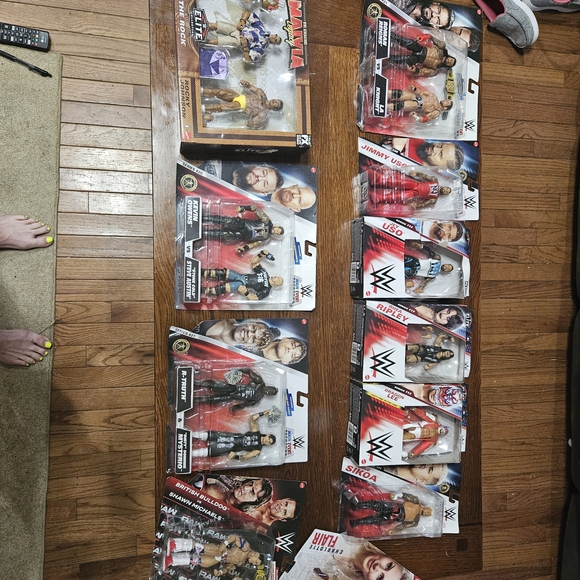 WWE Action Figure Collection - Red, Black, Gold - Picture 1 of 5